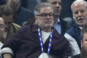 阻止敌方球迷入侵！骑士“没收”了至少10位尼克斯球迷的场边票！
